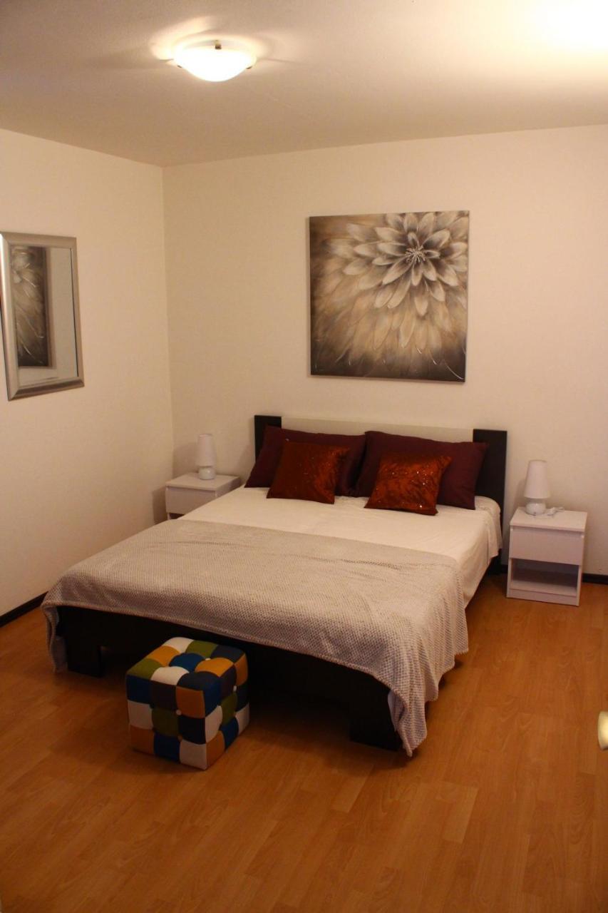 Apartment Arna Krk Town Exterior foto