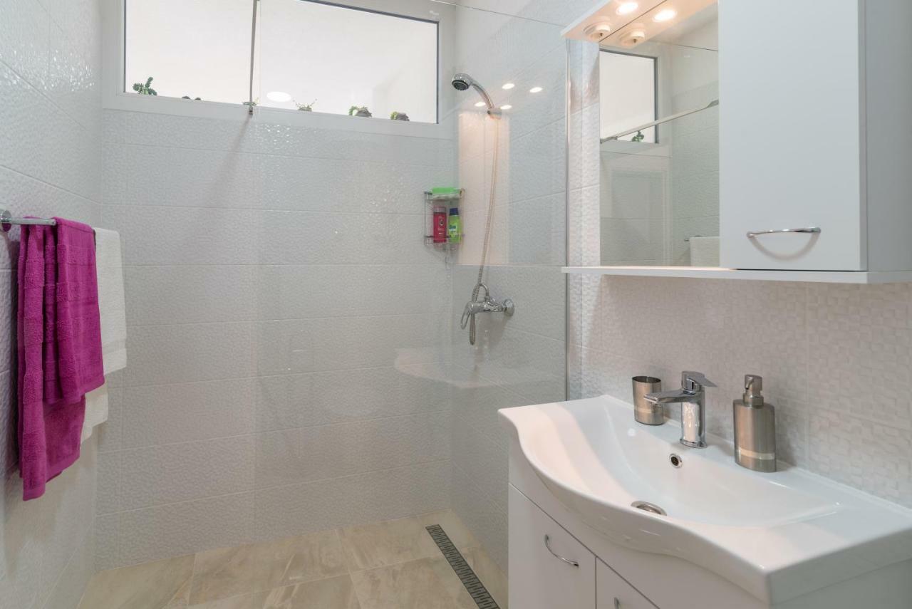 Apartment Arna Krk Town Exterior foto